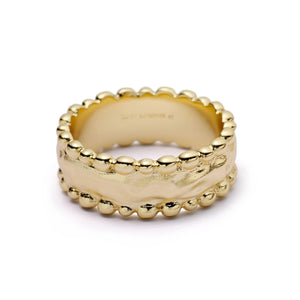 Stunning 18Ct Gold-Plated Amulet Band Ring.