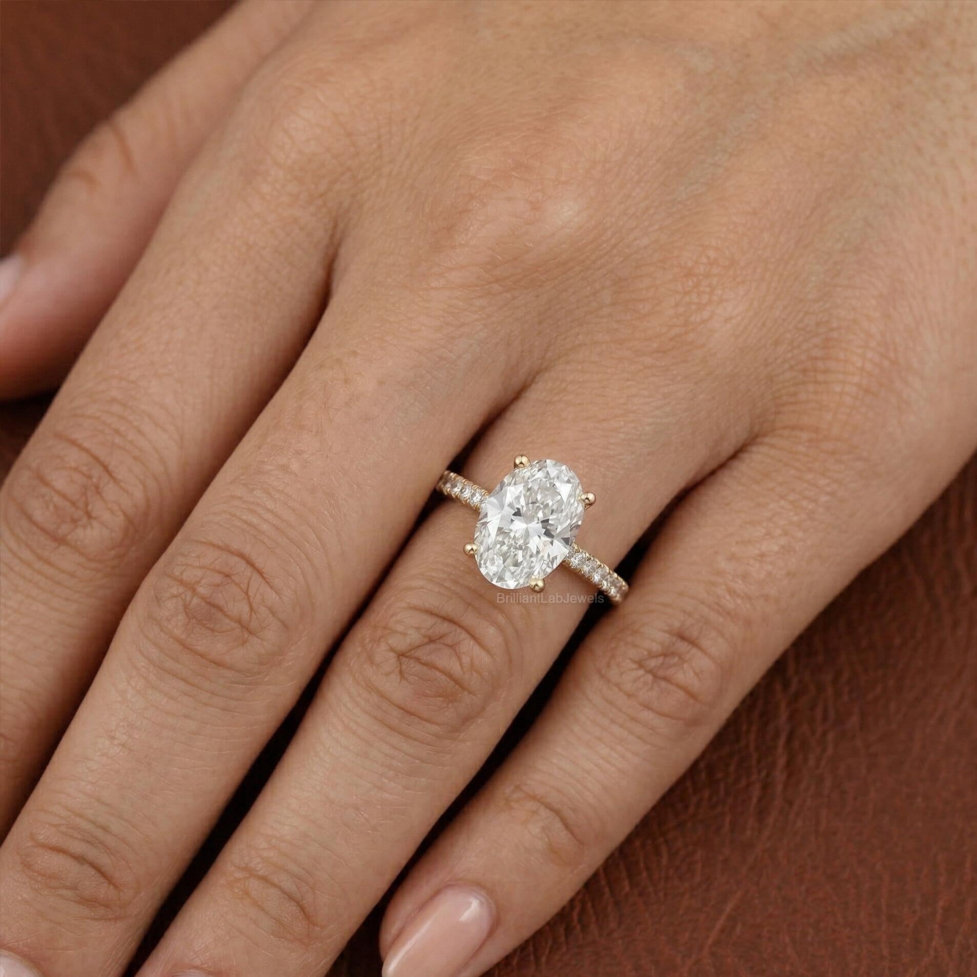 Oval Cut Engagement Ring, Lab Grown Diamond Solitaire Accent Ring, 14K Yellow Gold Bridal Ring, Propose Ring for Love, 3 Carat Oval Ring