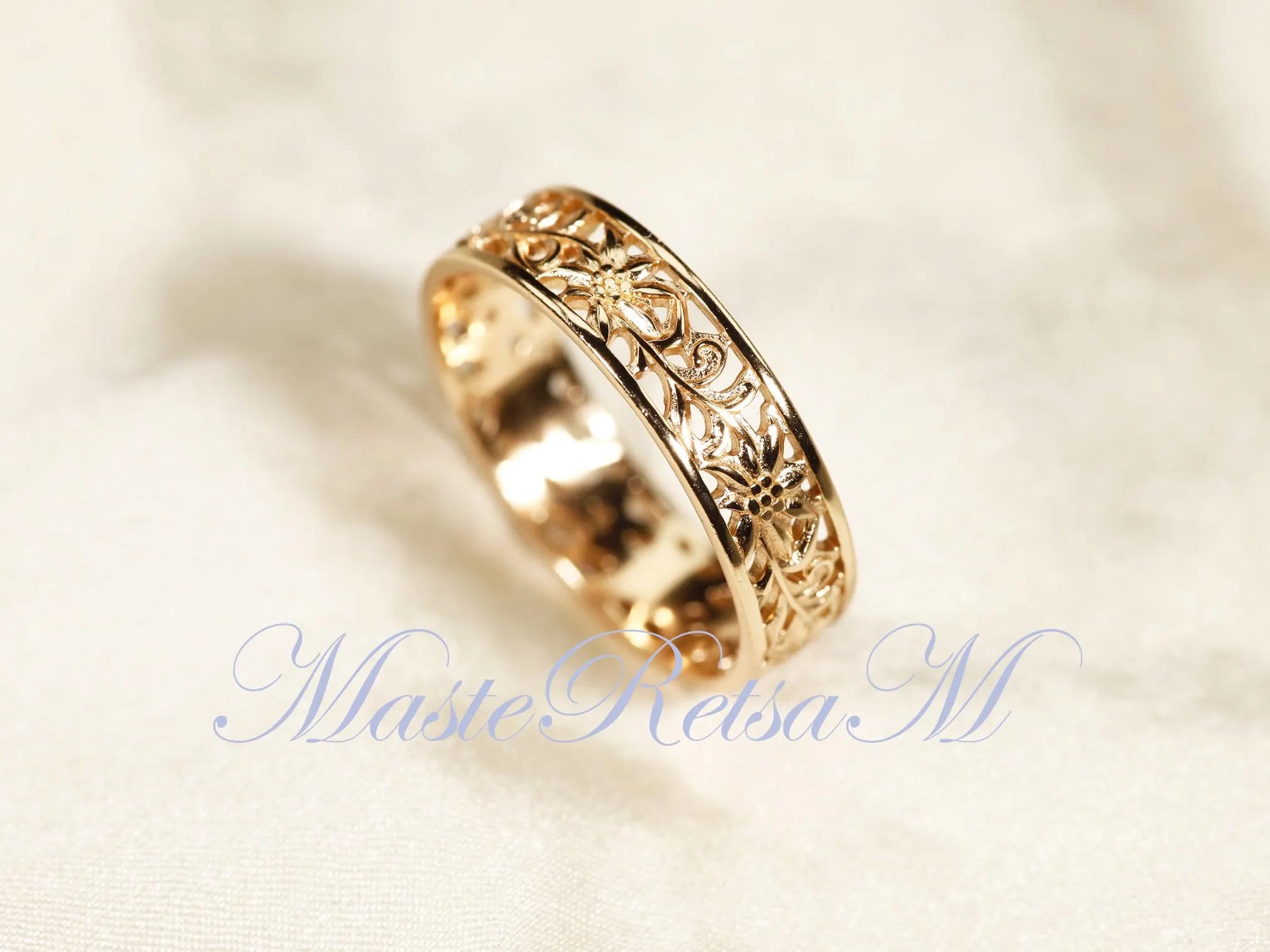 ZP160- Handmade Sterling Silver Openwork Pattern Floral Ring: 18K Gold Vermeil Vintage Band