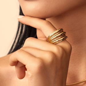 Serenity Ring: Embrace Tranquility and Elegance.