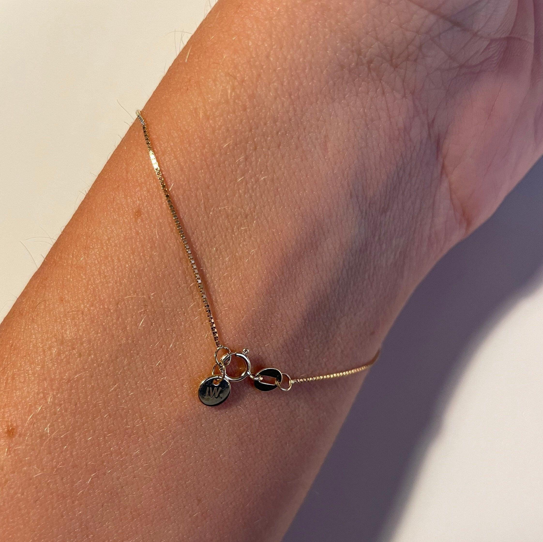 Dainty 9ct Solid Gold Box Chain Bracelet - Everyday Minimalist Elegance for Women.