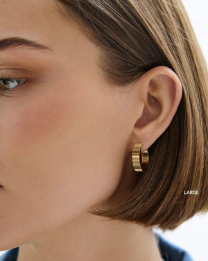 Elegant Wide Gold Fluted Hoop Earrings.