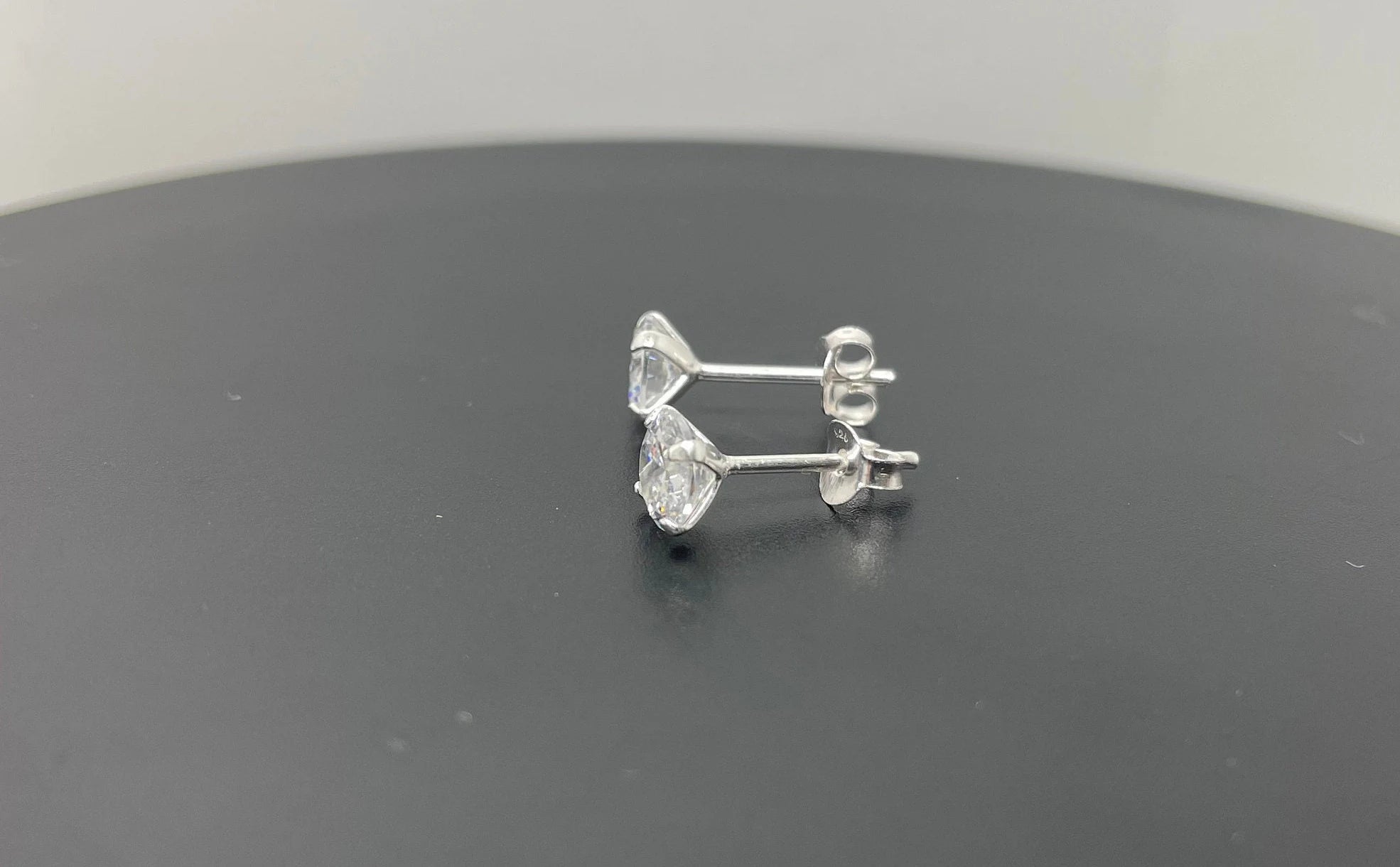925 Sterling Silver round Clear Earrings Studs Tiny Small Large One Pair