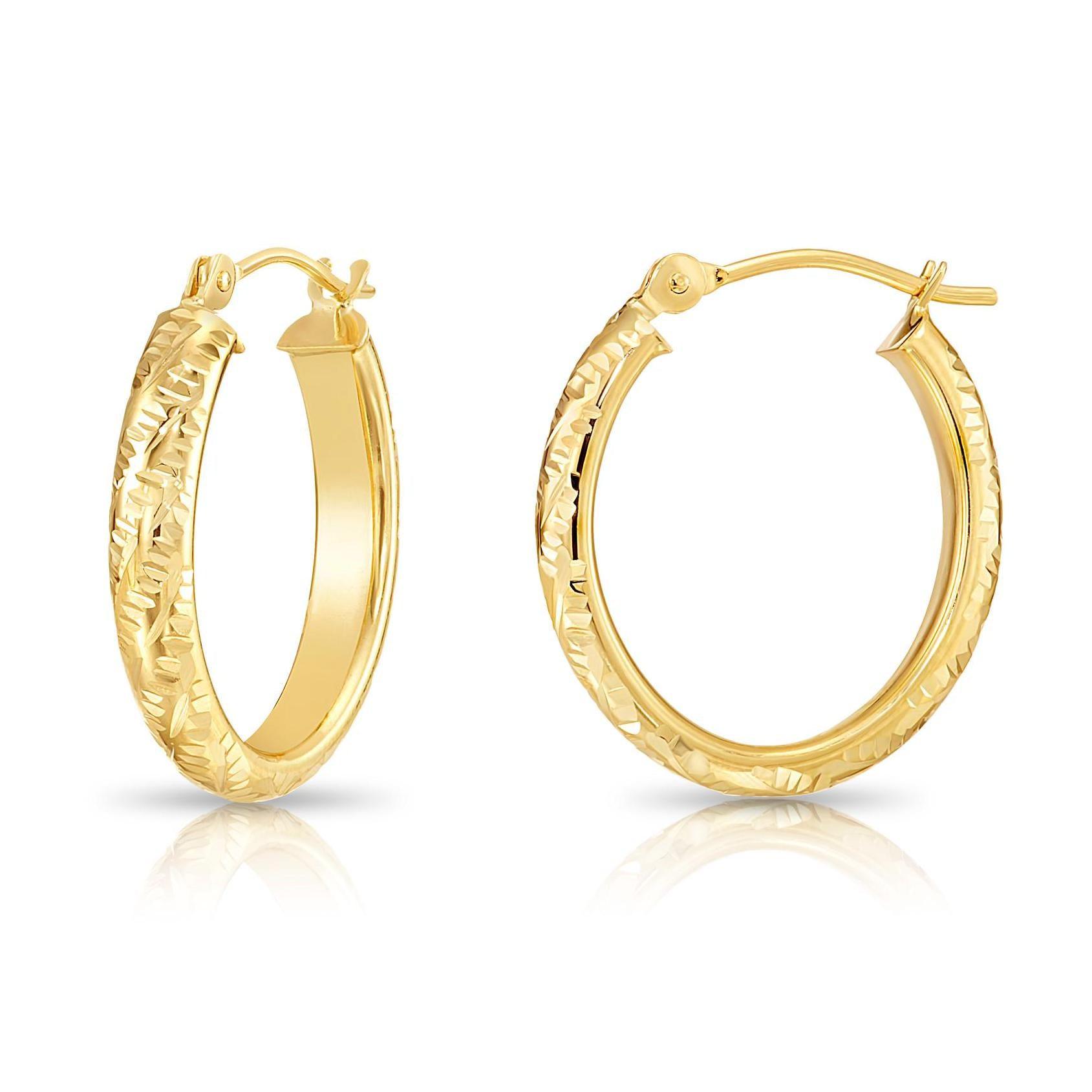 Stunning 14K Solid Gold Oval Hand-Engraved Tornado Pattern Diamond Cut Hoop Earrings.