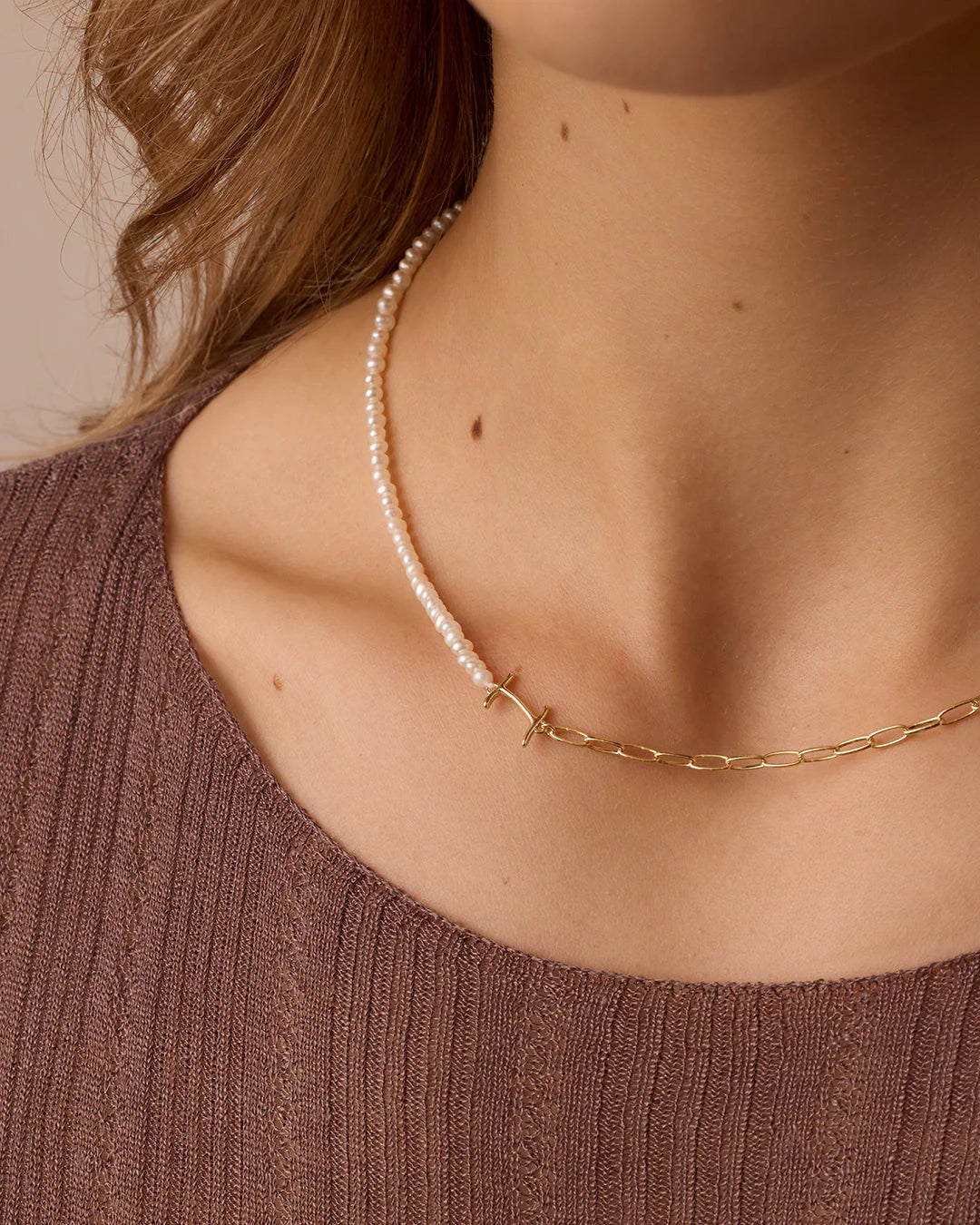 Lou Pearl Alphabet Necklace NikNenz™ Premium Gold & Diamonds