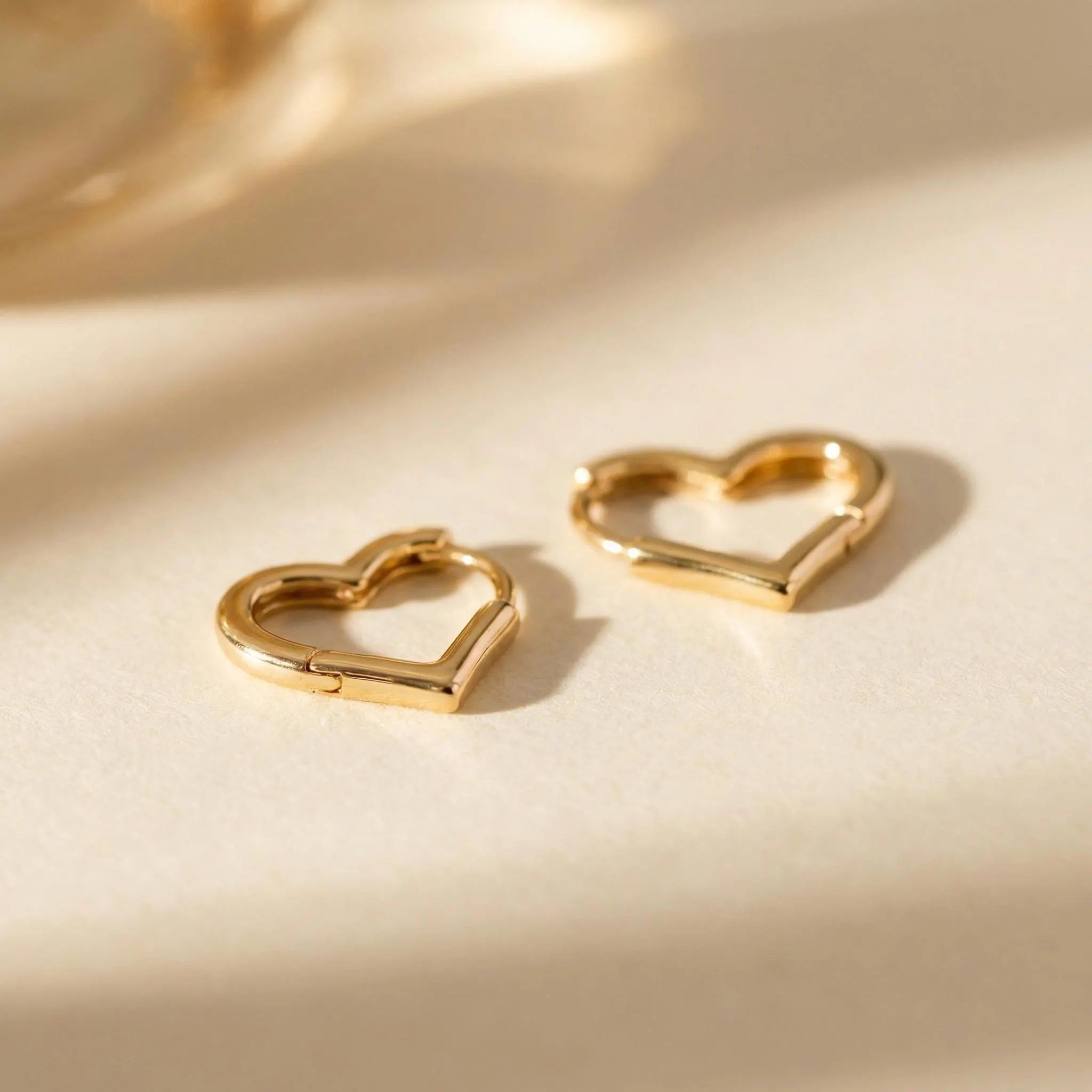 Gold Heart Huggie Earrings - Gold Heart Hoop Earrings - 18K Gold Vermeil -Minimalist Valentine Jewelry - Demi-Fine Mother'S Day Gift