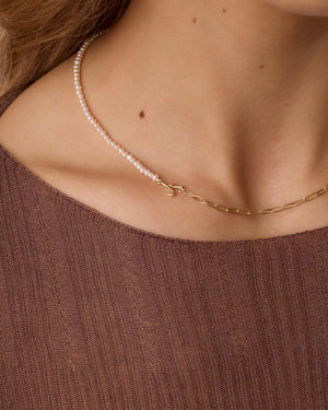 Lou Pearl Alphabet Necklace NikNenz™ Premium Gold & Diamonds