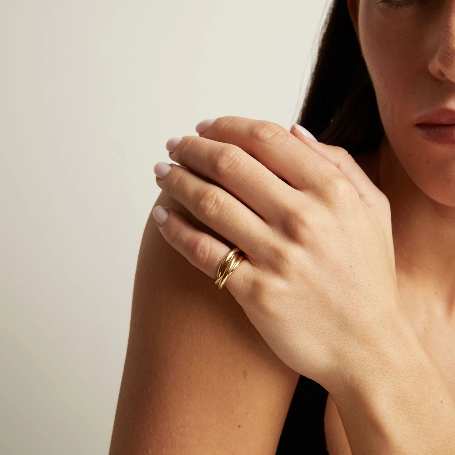 Interlocking Ring NikNenz™ Premium Gold & Diamonds