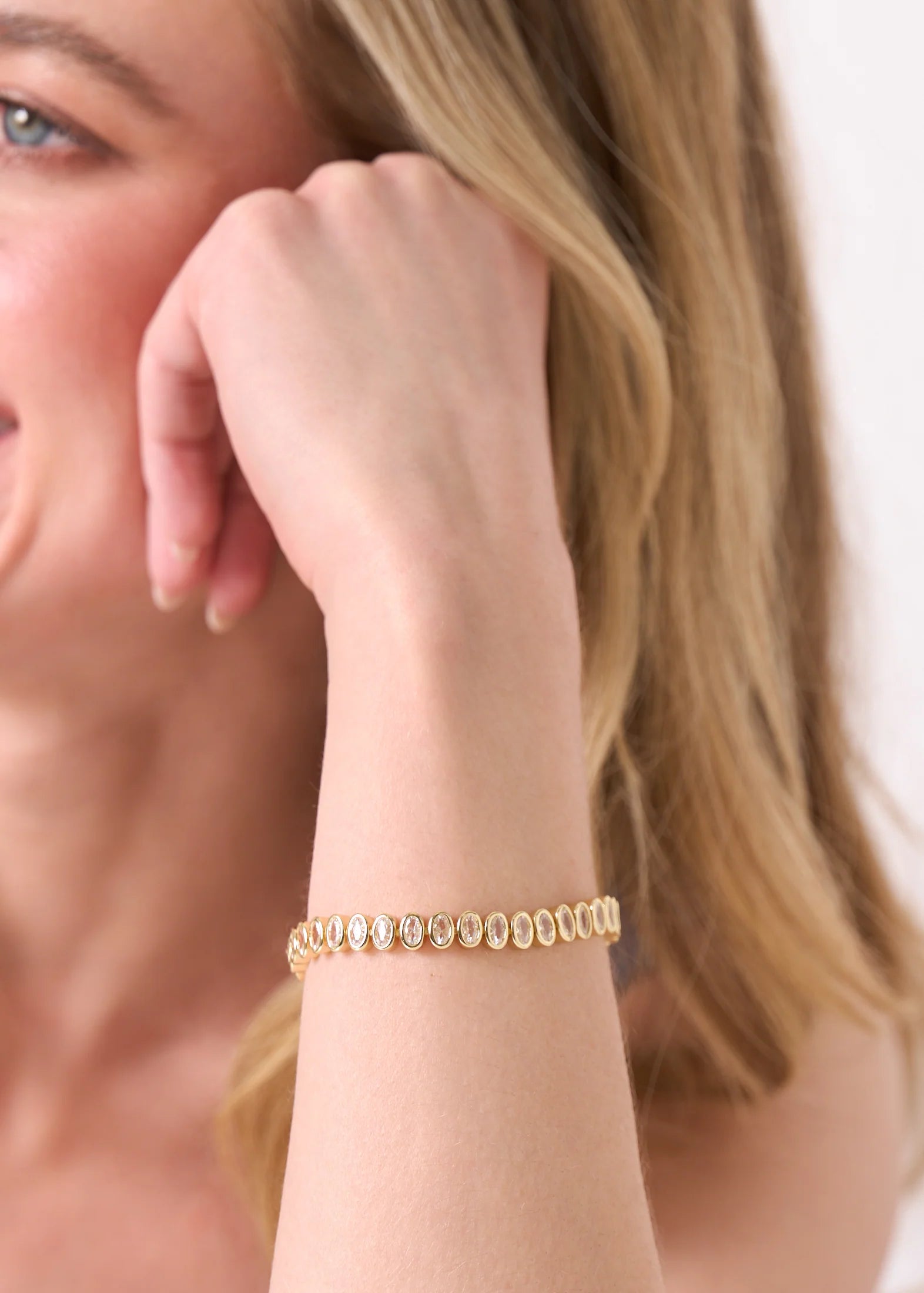Champagne Bracelet NikNenz™ Premium Gold & Diamonds