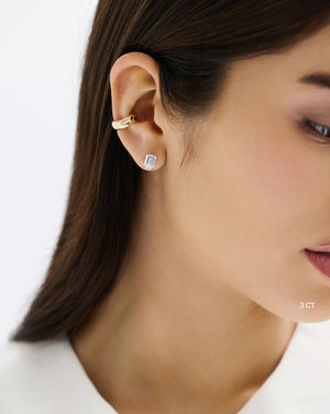 Elegant Emerald Lab Diamond Studs – Timeless Sparkle for Every Occasion.
