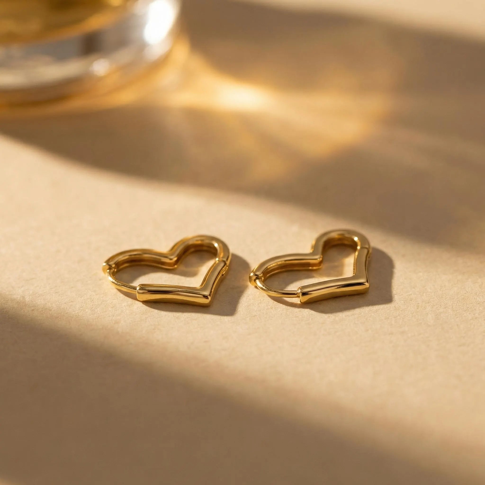 Gold Heart Huggie Earrings - Gold Heart Hoop Earrings - 18K Gold Vermeil -Minimalist Valentine Jewelry - Demi-Fine Mother'S Day Gift