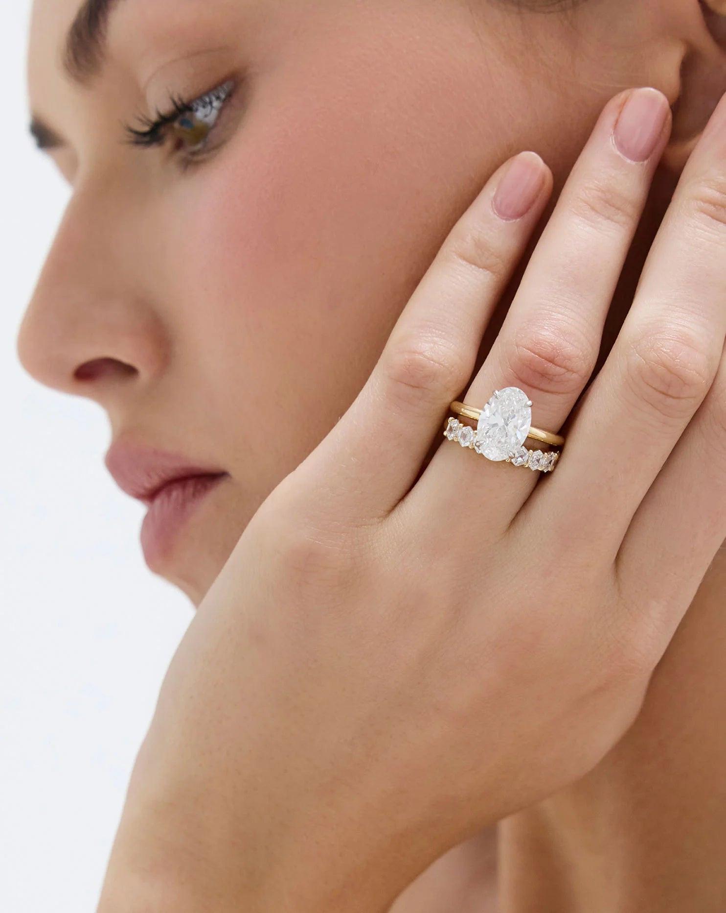 Stunning 3.85 Carat Oval Lab Diamond Cloud Solitaire Engagement Ring.