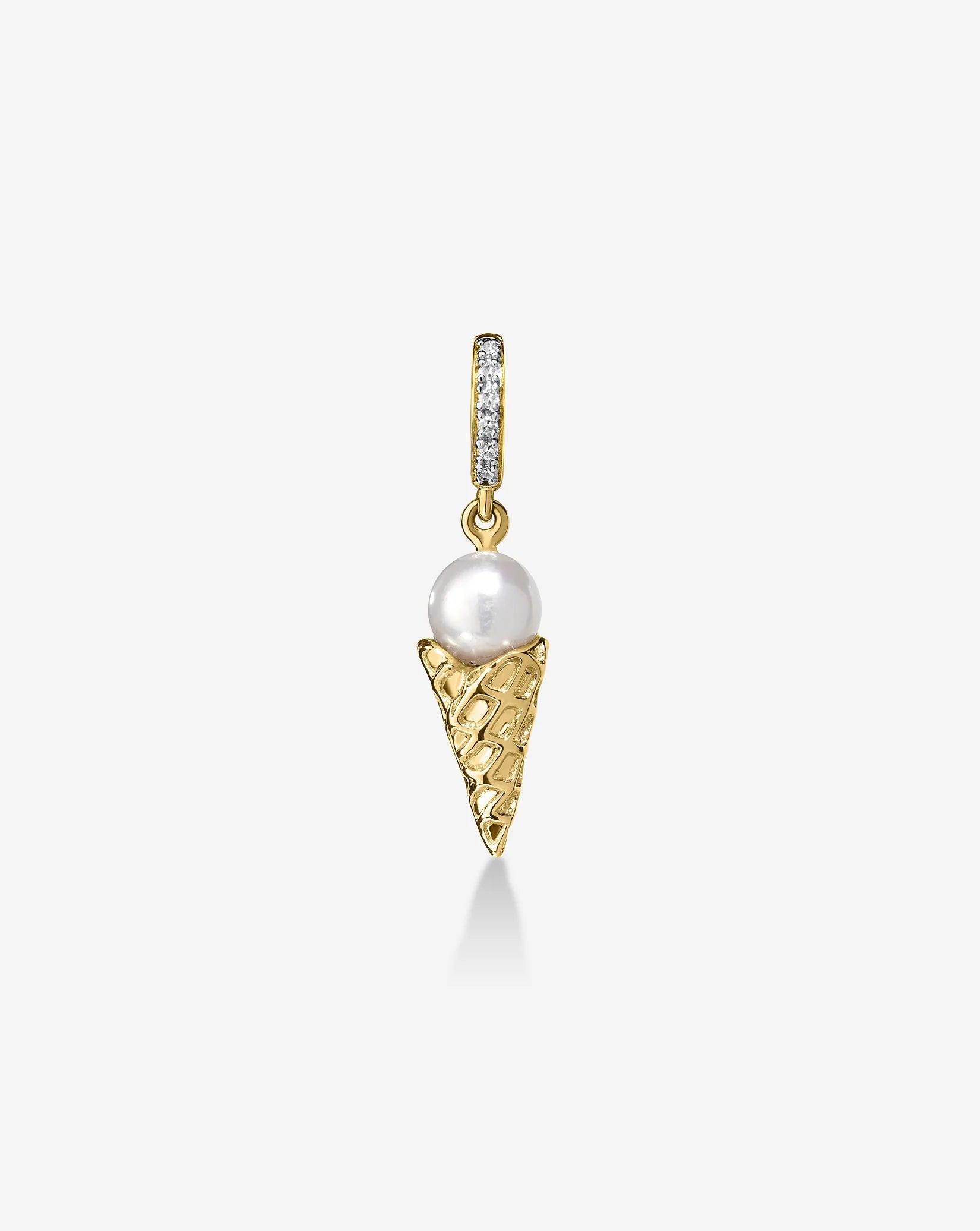 Irresistible Gelato Charm for Sweet Moments.