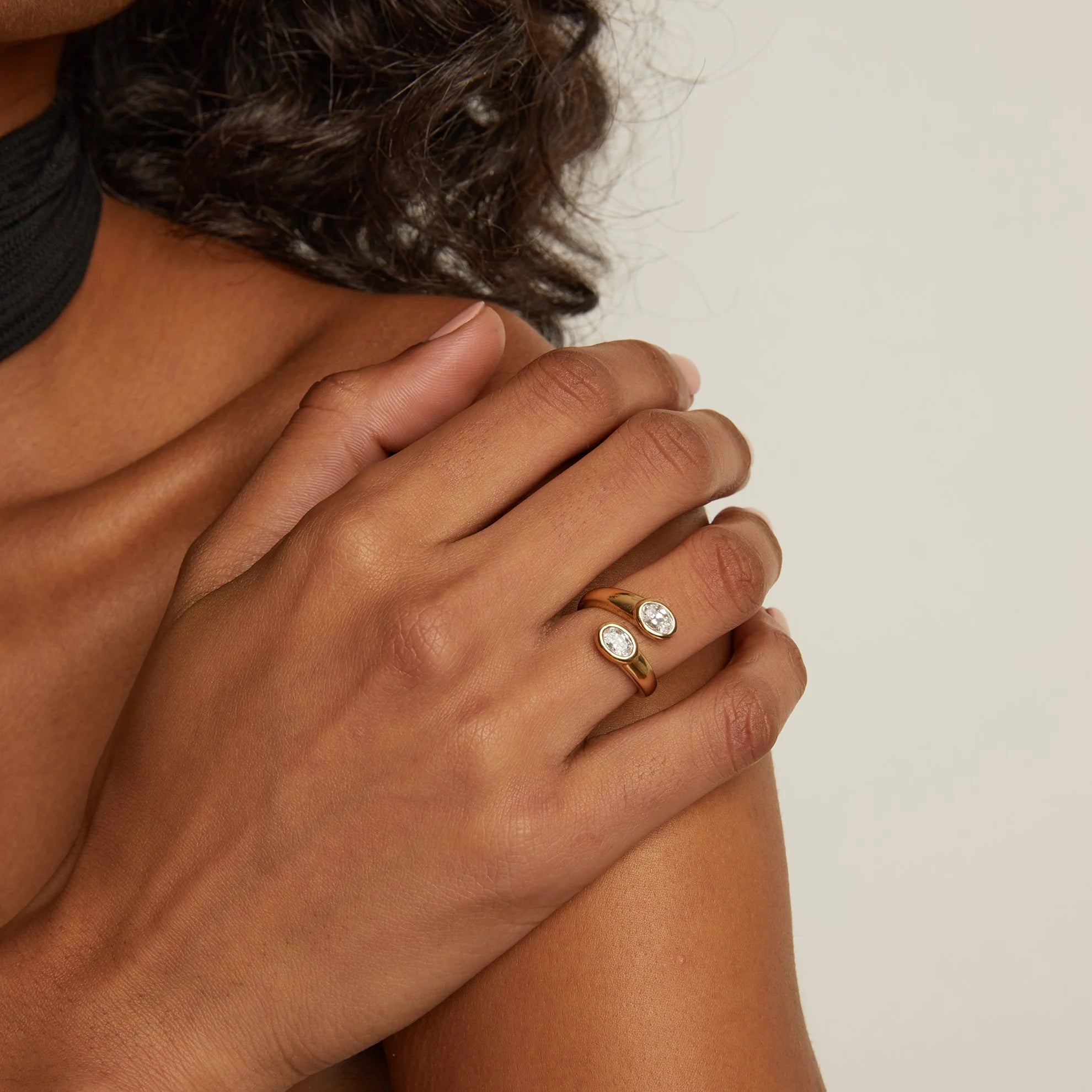 Lab Grown White Sapphire Twin Ellipse Ring NikNenz™ Premium Gold & Diamonds
