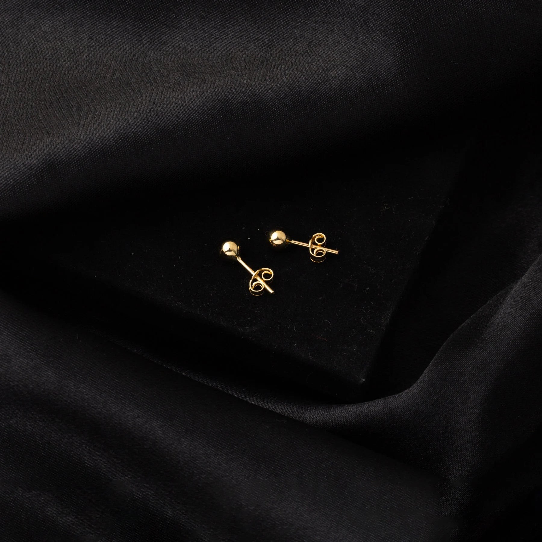 14K Solid Gold Ball Stud Earrings, Yellow Gold Ball Earrings 5Mm, Gold round Ball Stud Sleeper Earrings, Classic Earrings