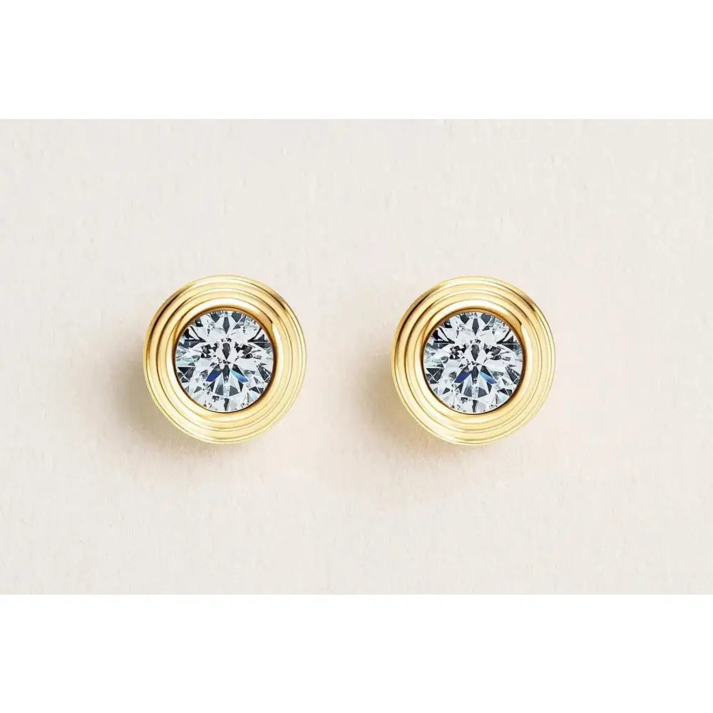 9Ct Gold Stud Earrings round Classic Design 6 Mm Pair in Luxury Gift Box
