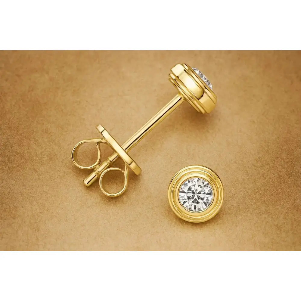 9Ct Gold Stud Earrings round Classic Design 6 Mm Pair in Luxury Gift Box
