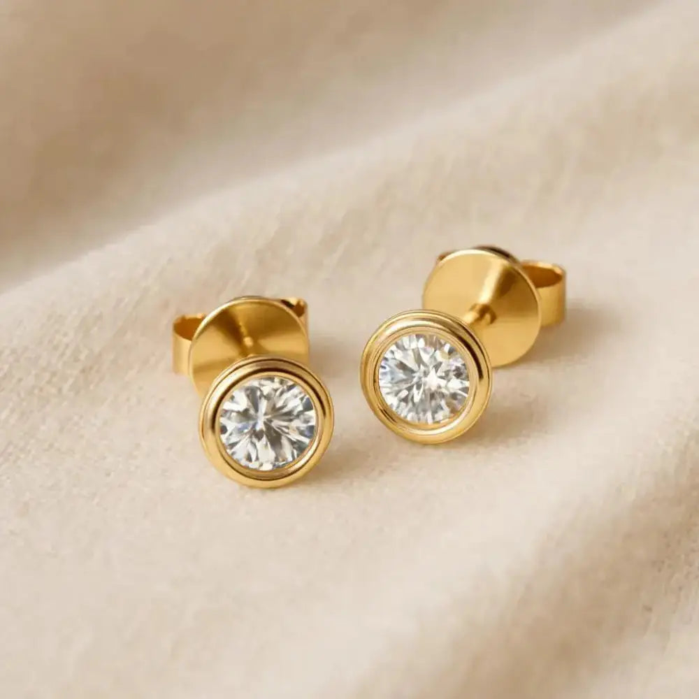 9Ct Gold Stud Earrings round Classic Design 6 Mm Pair in Luxury Gift Box