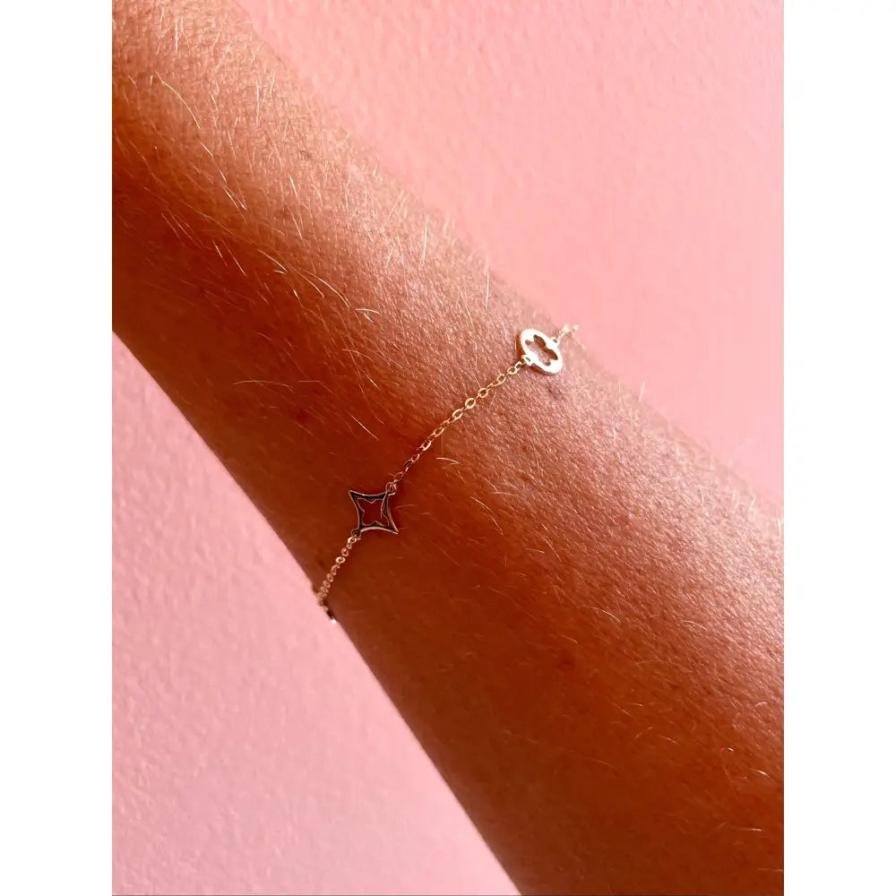 9Ct Solid Gold Clover Charm Bracelet • Minimalist Dainty Band