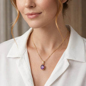 Elegant 14K Yellow Gold Oval Purple Amethyst Pendant Necklace.