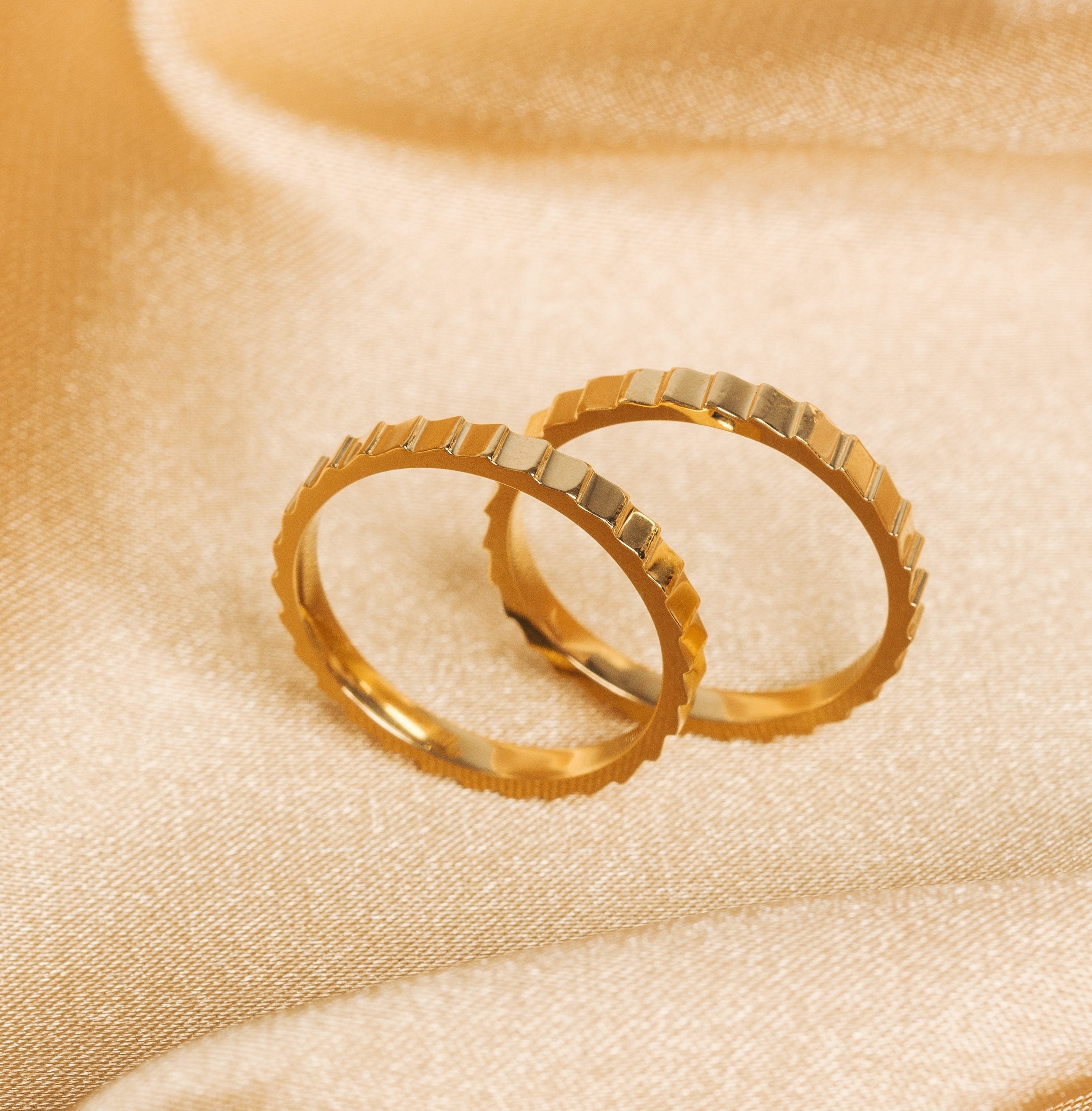 Mini Infinity Ring NikNenz™ Premium Gold & Diamonds
