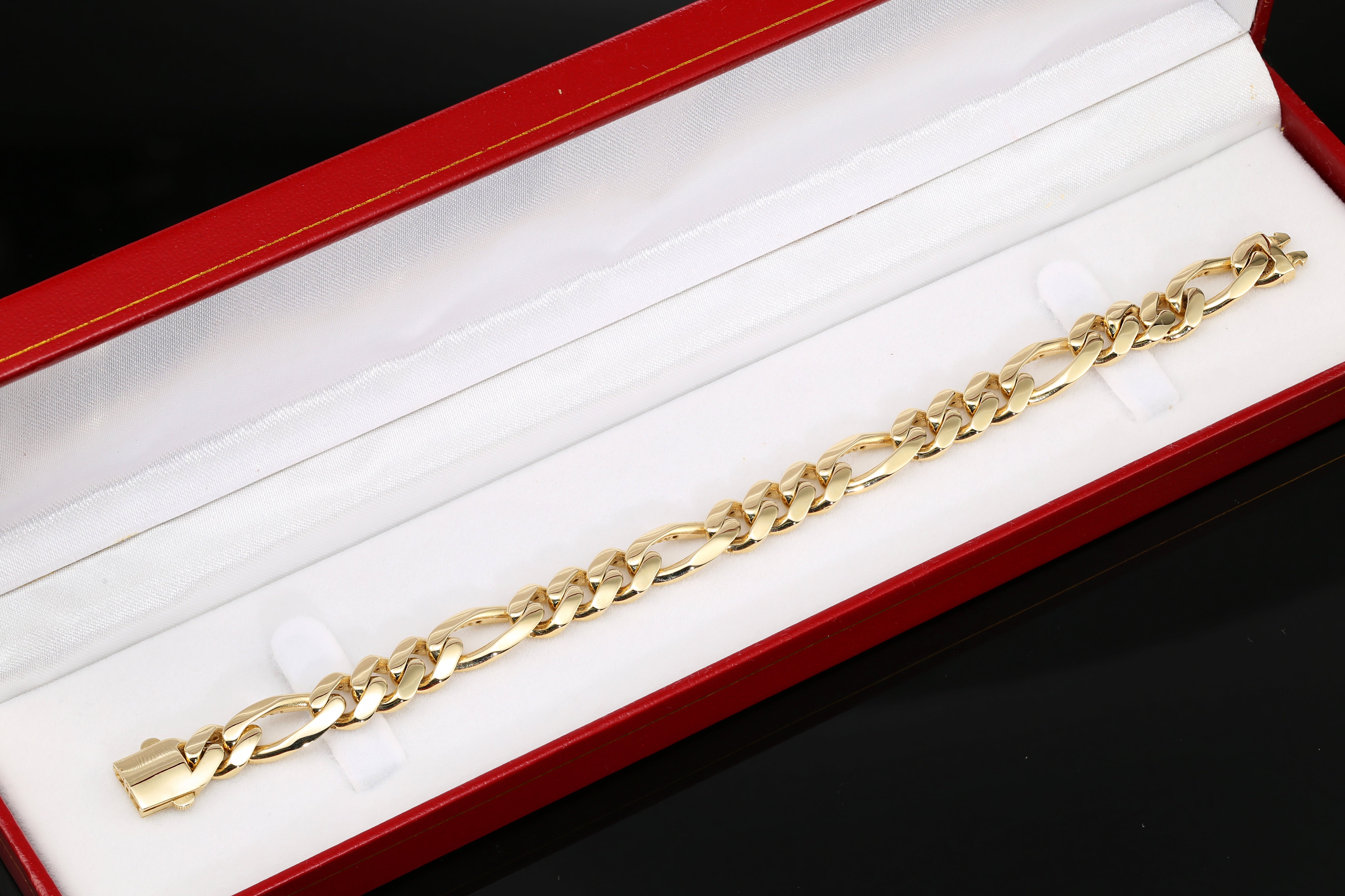 14K Yellow Gold Figaro Link Chain Bracelet, Sizes 7.25In-8.25In