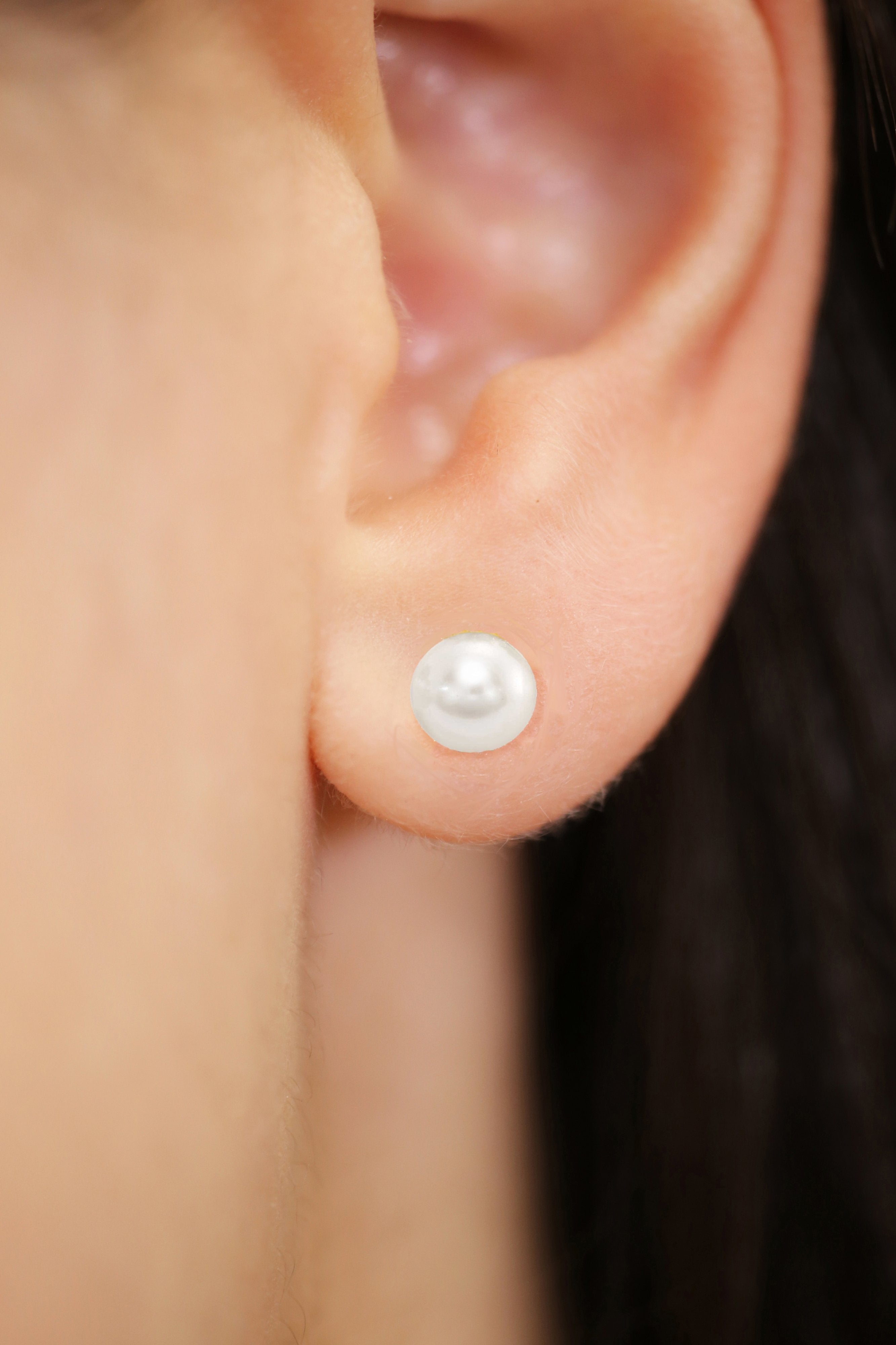 14K Yellow Gold Classy Freshwater Pearl Stud Earrings, 7Mm