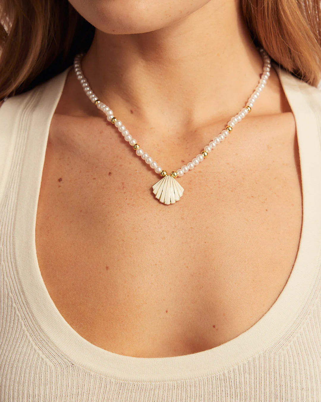 Scallop Pearl Necklace NikNenz™ Premium Gold & Diamonds