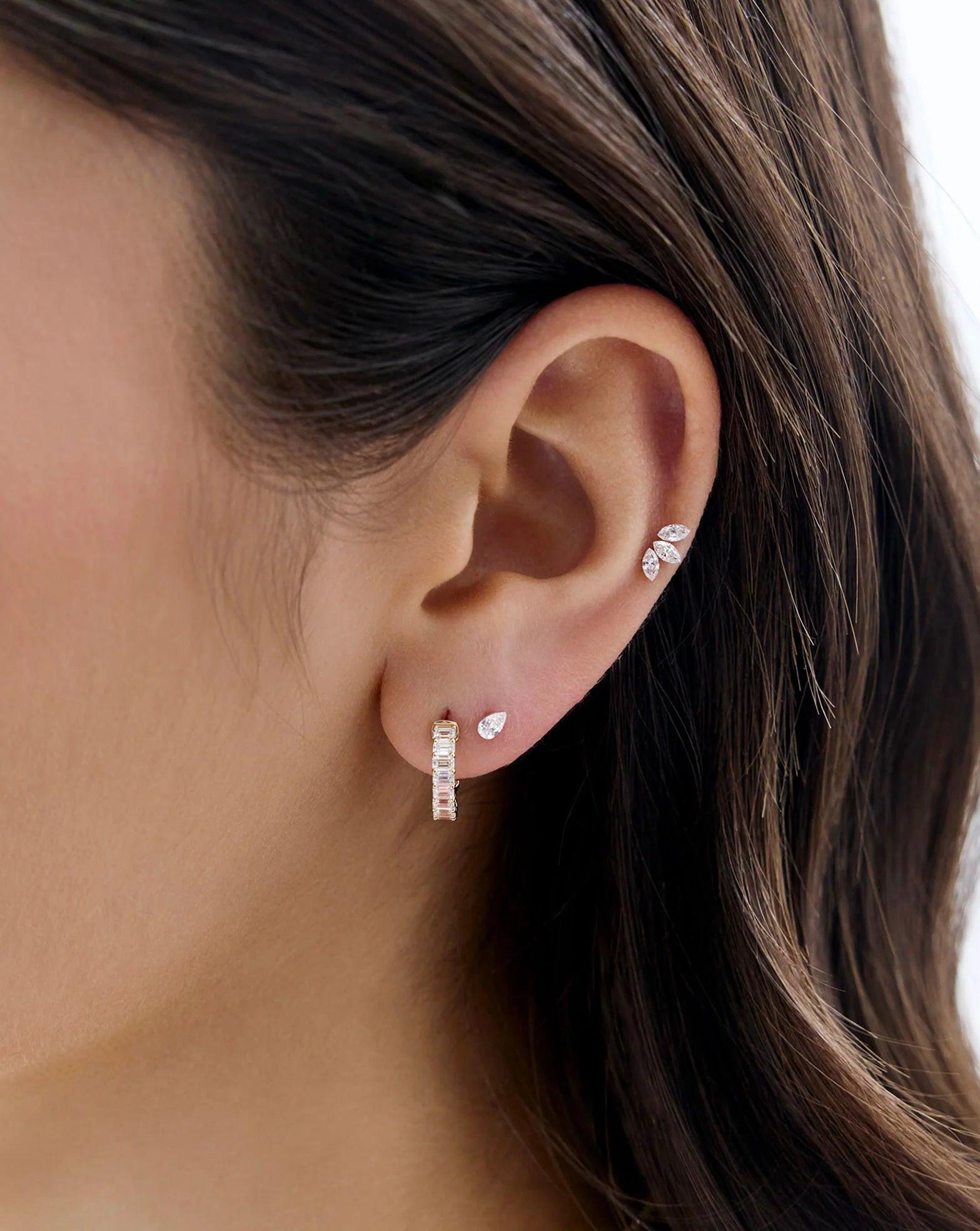 Exquisite Pear Lab Diamond Flatback for Stunning Jewelry Designs.