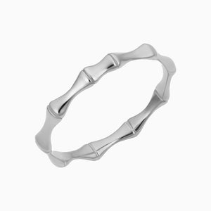 Stunning Amalfi Ring - Embrace Elegance and Charm.