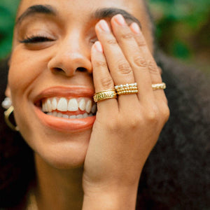 Elegant 18Ct Gold Plated Shrimps Spinning Ring.