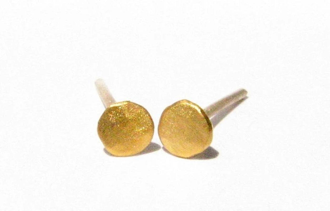 Elegant 24K Solid Gold 3mm Hypoallergenic Stud Earrings - Pure Yellow Gold Bliss.