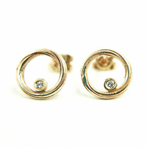 Stunning 9ct Yellow Gold Diamond Twist Pendant & Earrings Set - Exquisite Continuum Design Jewelry for Women.