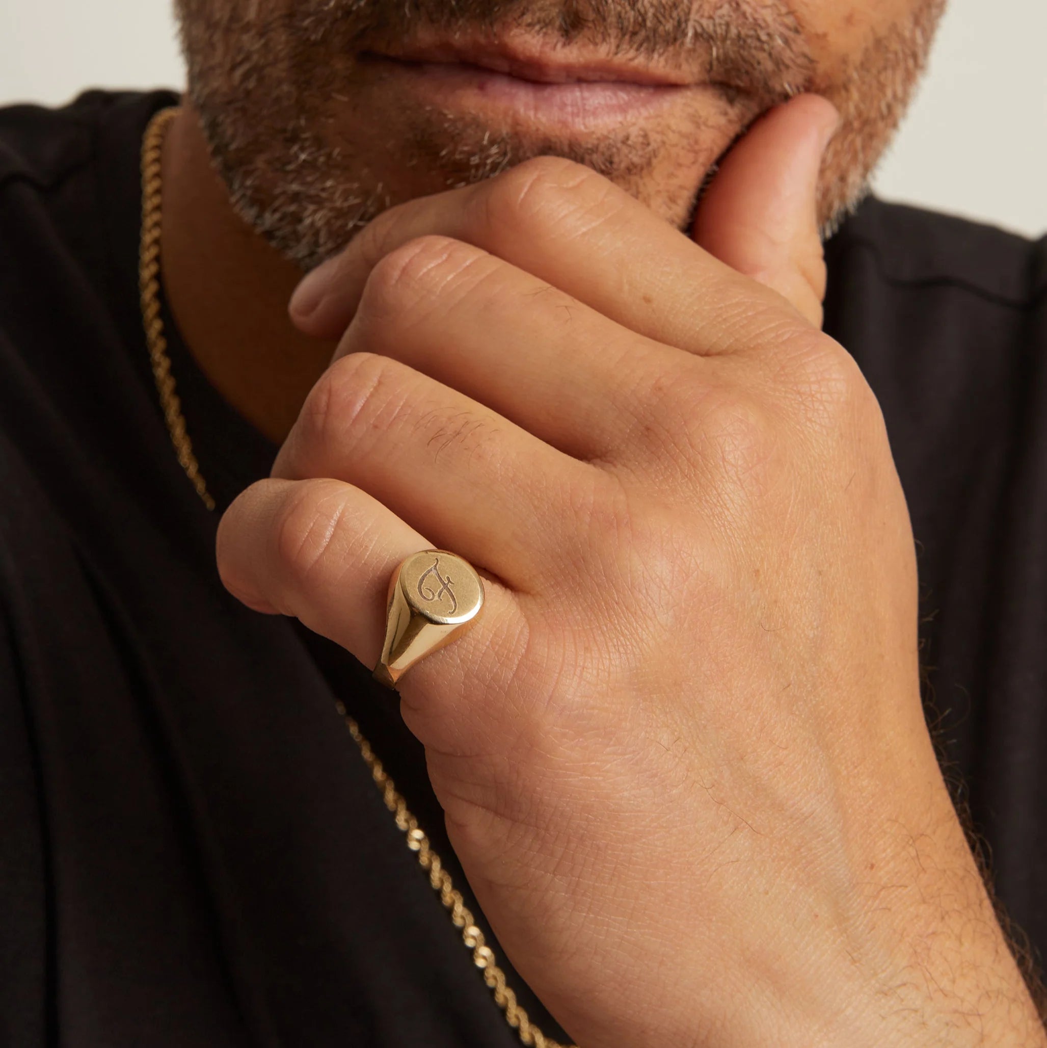 Round Signet Ring NikNenz™ Premium Gold & Diamonds
