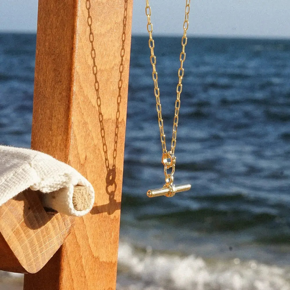 Amulet T Bar Necklace 18Ct Gold Plate
