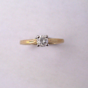 0.25Ct Diamond Solitaire 9Ct Gold Ring Cathedral Style