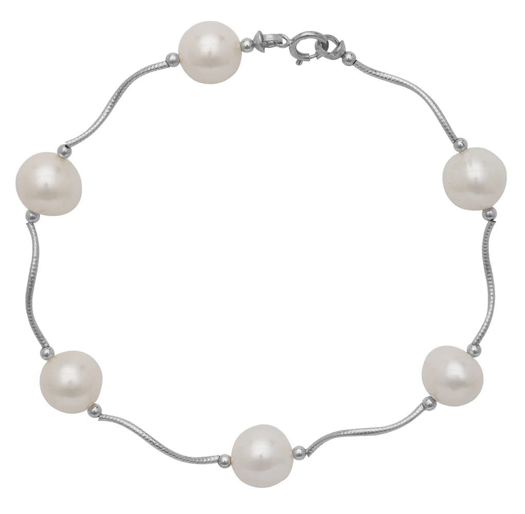 14K Gold Freshwater Pearl Bracelet, with Hand Engraved Diamond-Cut Details