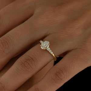 Tapered Oval Ring, 14K / 18K Yellow Gold Ring, Oval Cut Diamond, Thin Engagement Ring, Minimal Ring, Modern Ring , Delicate Ring, Oval Ring