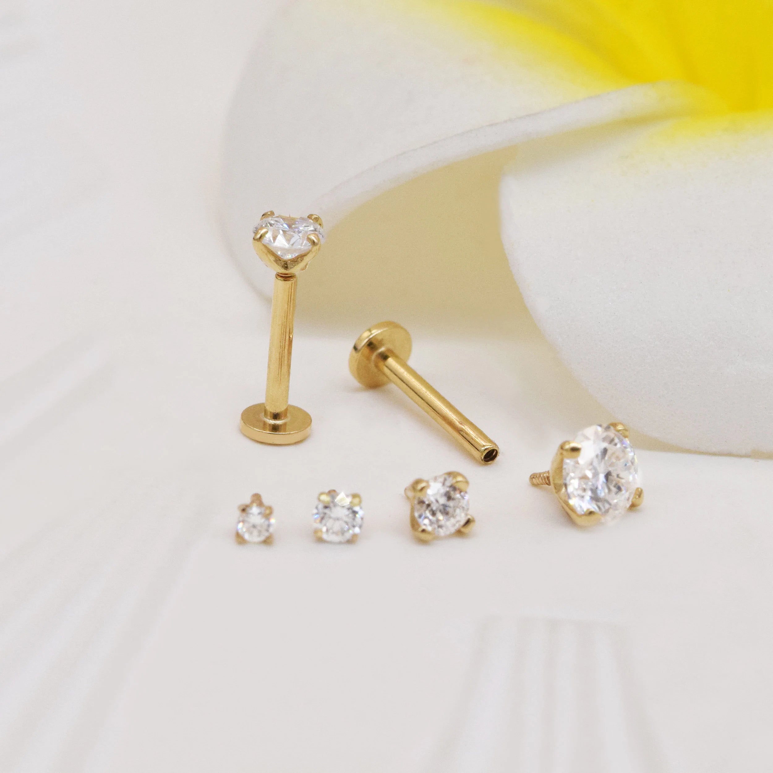 14K Solid Gold Solitaire Diamond Cartilage Earring Labret Flat Back Moissanite Tragus Internal Threaded Helix Piercing Conch Nose Stud