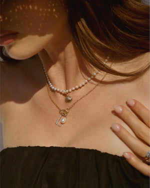 Elegant Pearl Charm for Every Occasion.