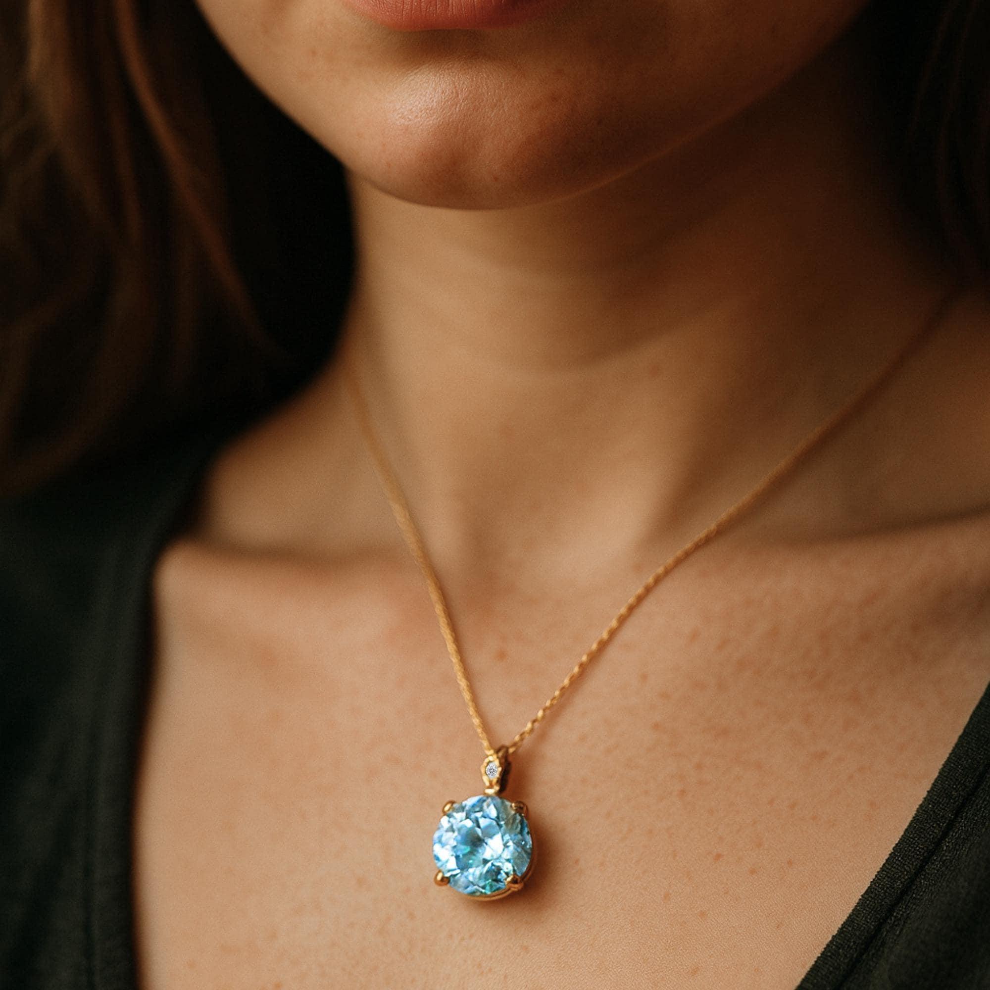 Stunning 14K Solid Gold Sky Blue Topaz & Diamond Accent Charm Pendant.