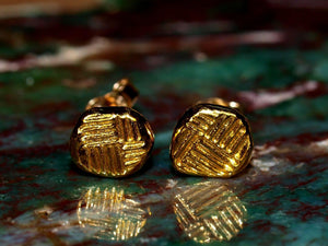 Elegant 24K Gold 5mm Textured Line Stud Earrings - Minimalist Solid Gold Discs.