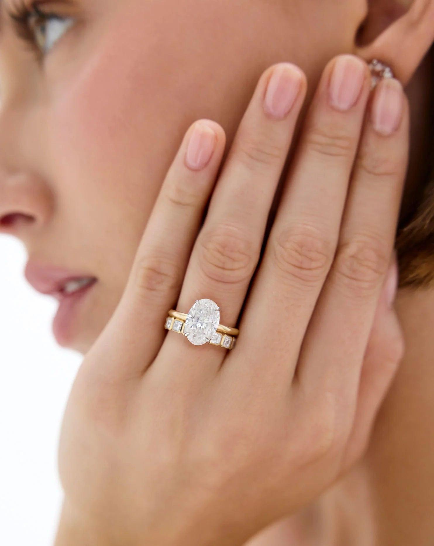 Stunning 4.01 Carat Oval Lab Diamond Cloud Solitaire Ring.