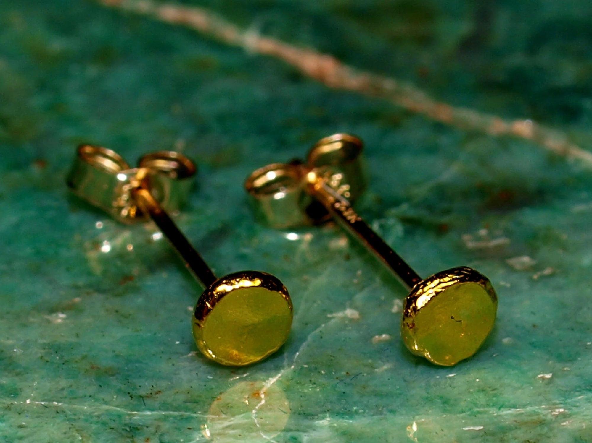 Radiant 24K Gold 3mm Minimalist Disc Stud Earrings - Timeless Elegance in Solid Gold.
