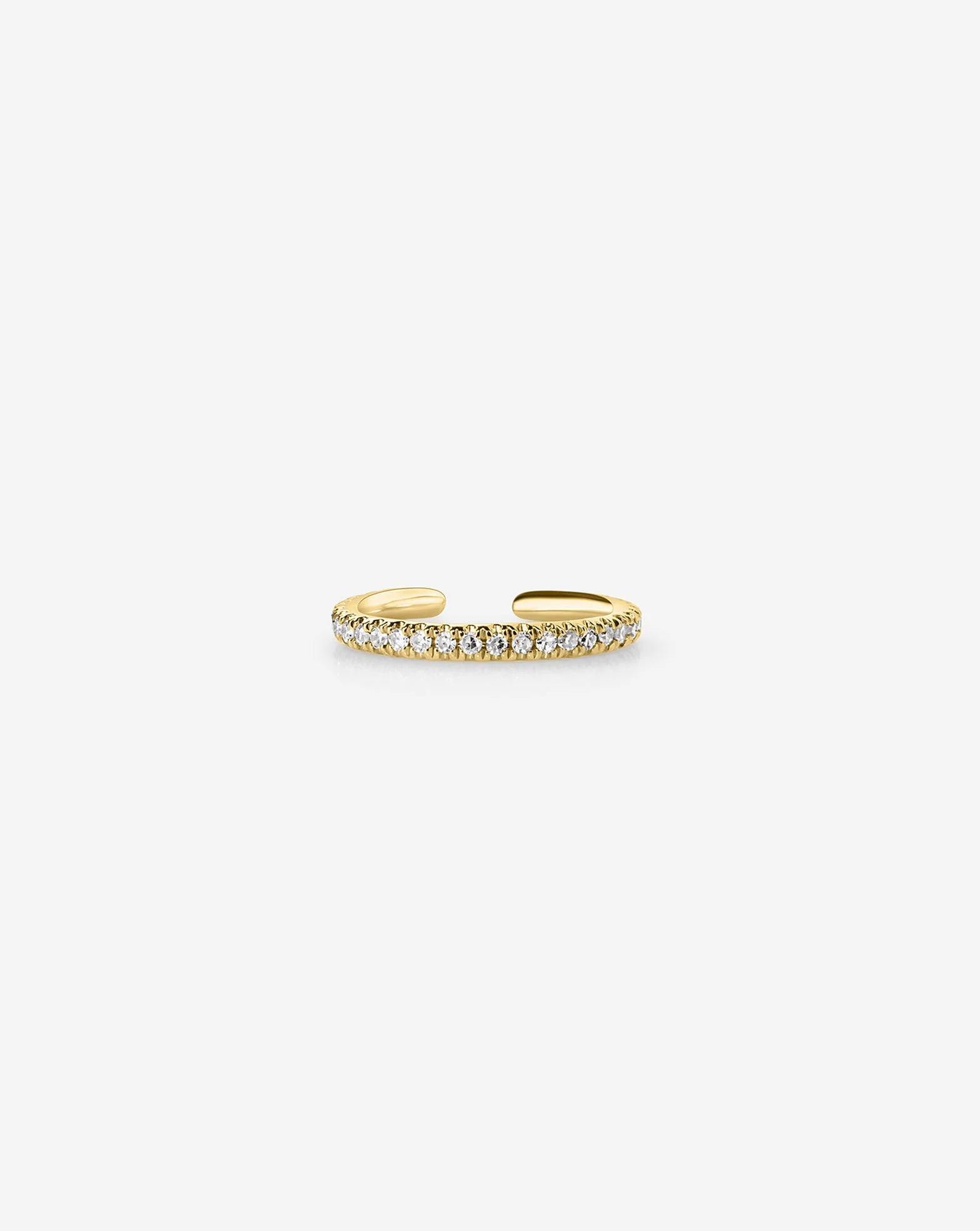 Radiant Diamond Ear Cuff: Elevate Your Elegance.