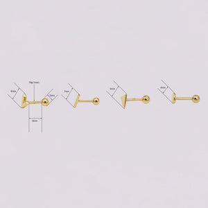 Stunning 14K Gold Leaf Helix Hoop Earring – Nature-Inspired Elegance for Everyday and Special Occasions.