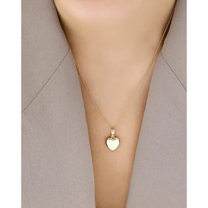 Charming Mini Heart Locket - A Delightful Keepsake Pendant.