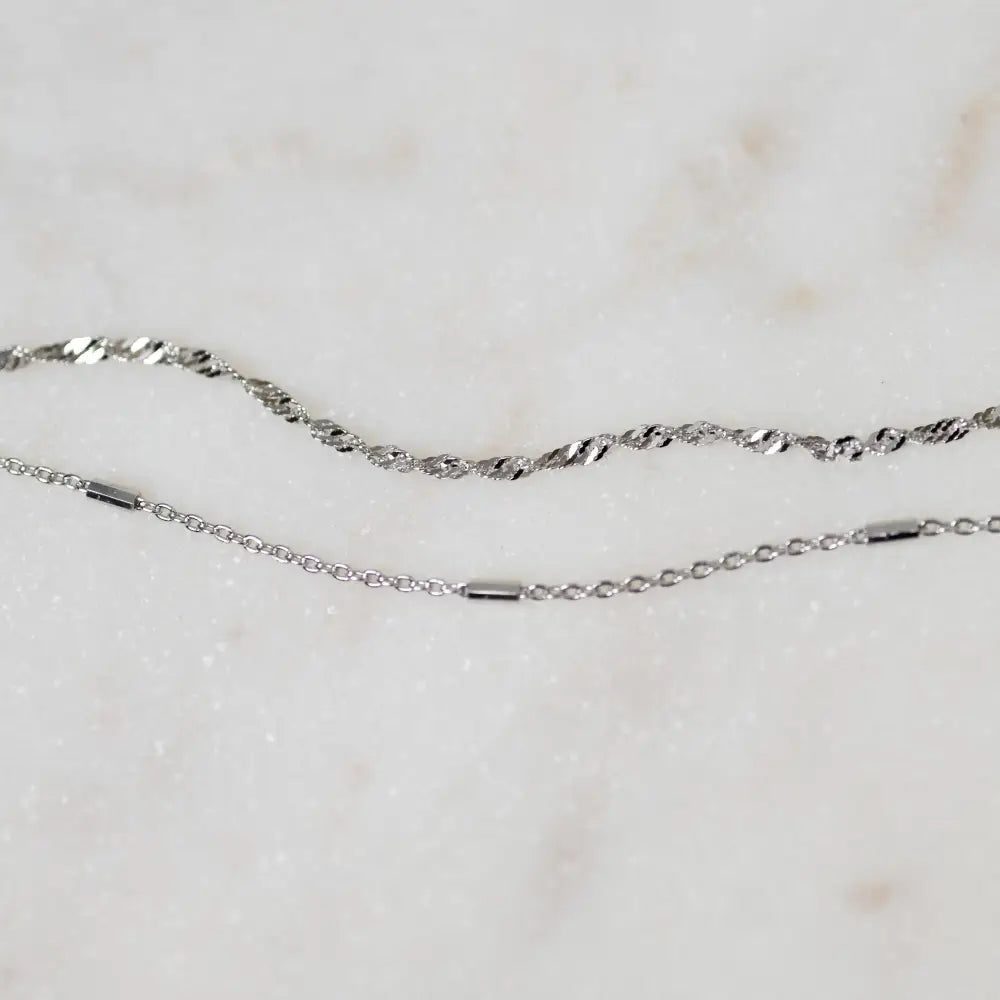 Chic Dainty Bracelet Duo - Minimalist Gold & Silver Delicate Set of 2.