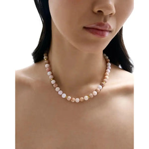 Chic Pink Paloma Necklace: Elevate Your Style with Elegance.