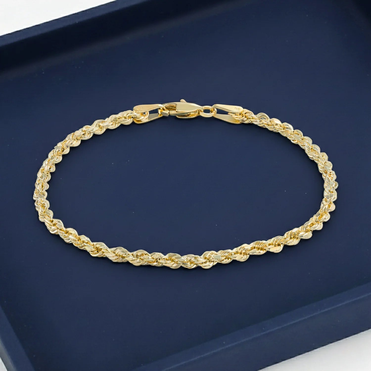14K Yellow Gold Rope Chain Bracelet, Lobster Lock